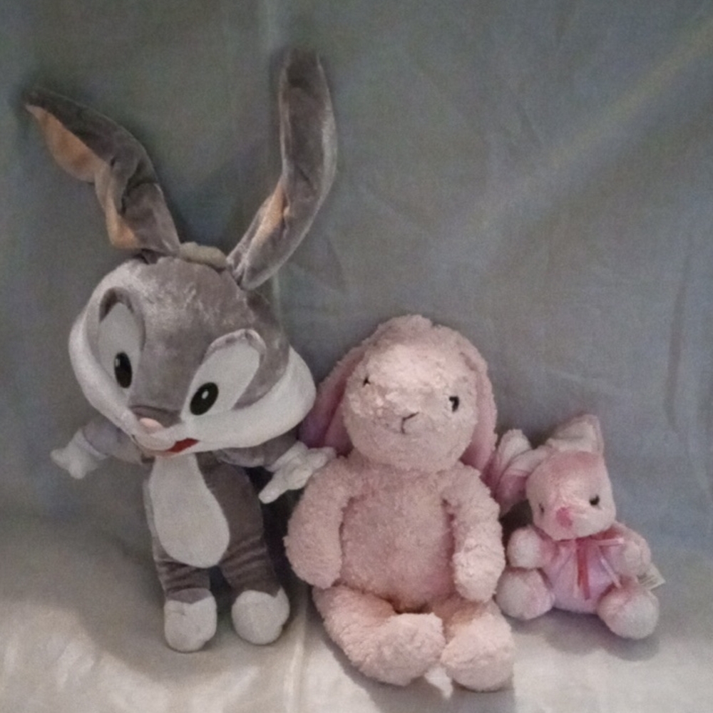 Charming Gray and White Bunny & 2 Pink Bunnies Medium & Small Plush Toy